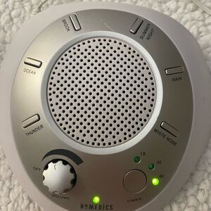 Homedics Silver and White Sound Machine